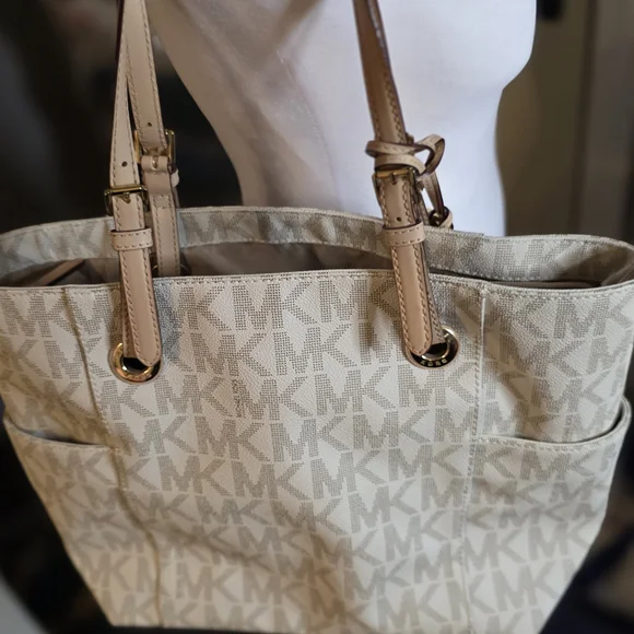 Michael Kors Beige Signature Tote Bag - Picture 2 of 6